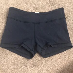 Ivivva booty shorts!!!